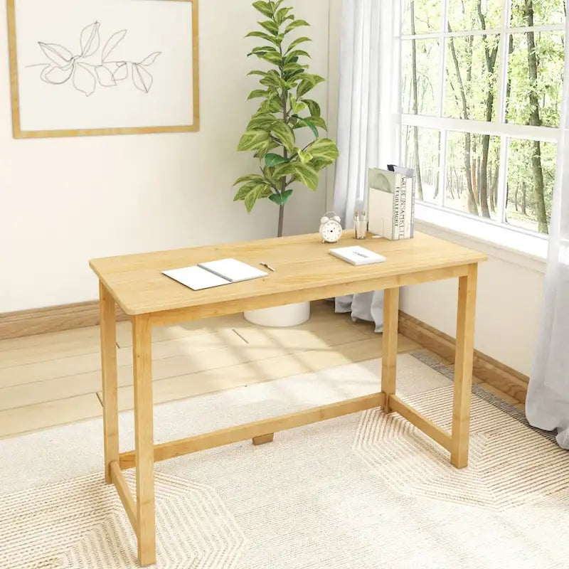Moderner minimalistischer Schreibtisch mit Beinen aus Massivholz für zu Hause