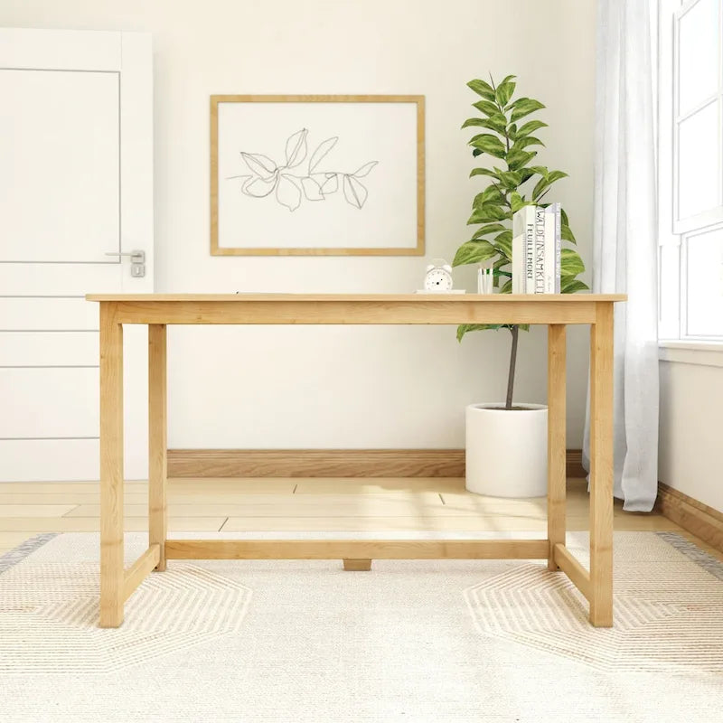 Moderner minimalistischer Schreibtisch mit Beinen aus Massivholz für zu Hause
