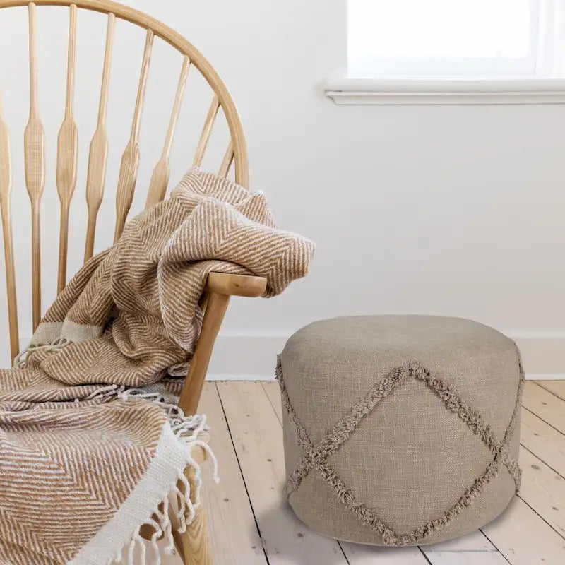 Pouf ottomano rotondo marrone da 18, con texture a rombi uniforme